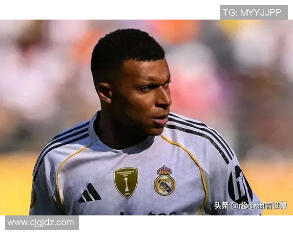 姆巴佩亲承曾考虑离开巴黎圣日耳曼队并寻求新挑战